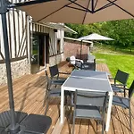 Semesterbostad Charmante Proche Village Bonnebosq