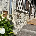 Semesterbostad Charmante Proche Village *