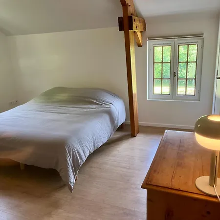 Charmante Proche Village Bonnebosq