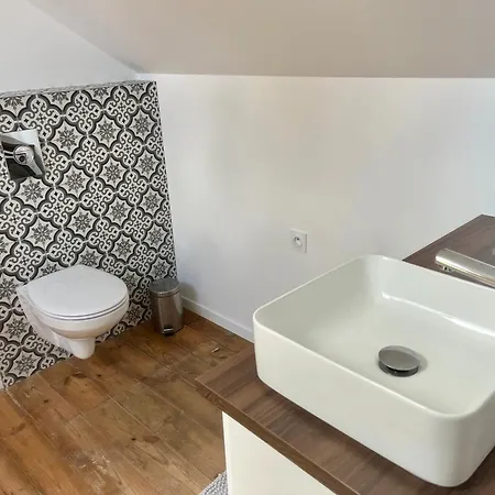 Charmante Proche Village