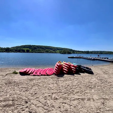 بيت للعطل Charmante Proche Village *