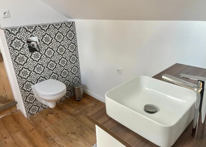 Charmante Proche Village